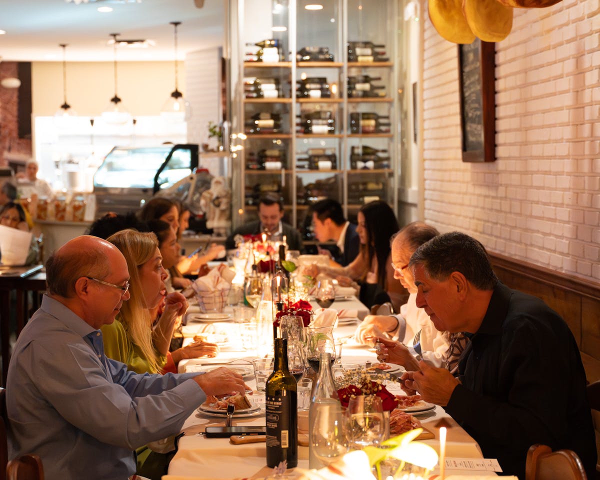 Salumeria 104 Coral Gables — Miracle Mile dining room